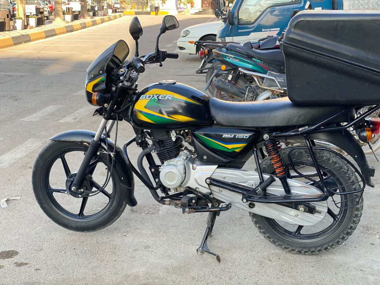 السلام عليكم من رخصة الادمن بوكسر موديل 2023 مرقم ديالى وباسمي والتحويل ثاني يوم الدراجه مكفوله كفالة عامه وين متريد تروح بيها شرط الفحص مكاني بعقوبة والسعر 2250 مليونين وربع ورقمي ***********
