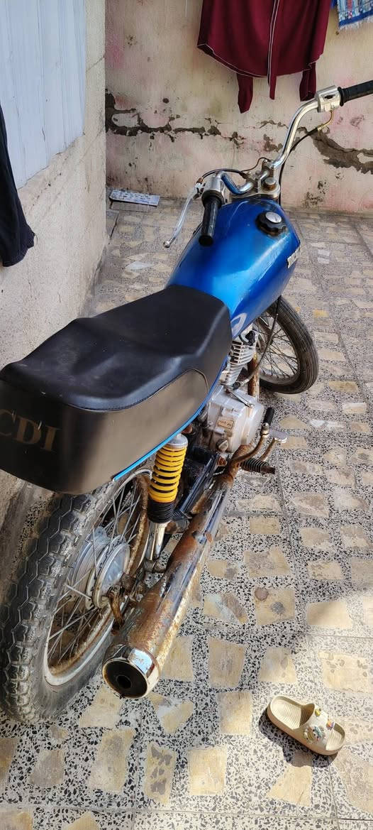 السلام عليكم دراجه أدوات للبيع سعره 250 بيها مجال عنواني دور الشرطة رقمي ***********
