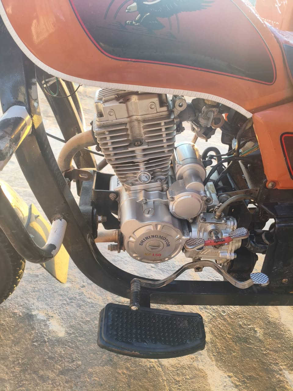 للبيع ستوتة موديل 2023طالعه بـ2024 السعر 2250 وبيه مجال ***********
