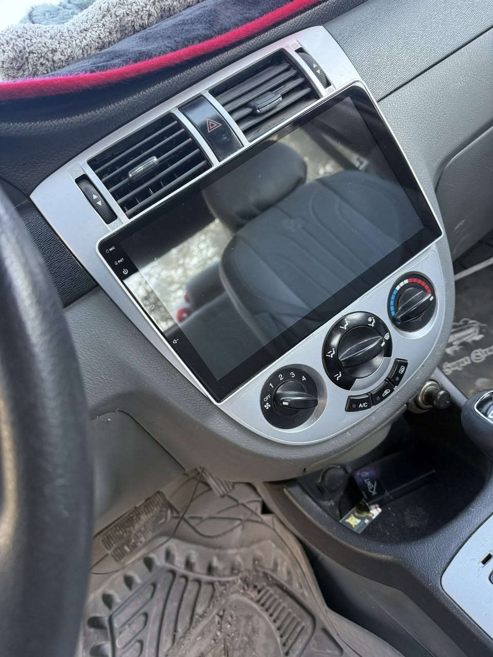 السلام عليكم اوبترا مديل 2011شركه لعامه 🎙️
لسياره كير محرك خير من الله 🏅🎖️
تبريد ثلج 🧊 🗣️مدوشمه كلهاا عام 🚕
شاشة كامره خلفيه تحكم ستيرن لسياره جاهزه مابيهه نقص كبل للشارع  مصفره هيئه وغرامات 🎫🏅العنوان بغداد جميلة  ⛪️السعر 70 وبيه  مجال ان شاء اللة كلشي موجود بالسوك اخوان 💵للاستفسار اتصل ***********
