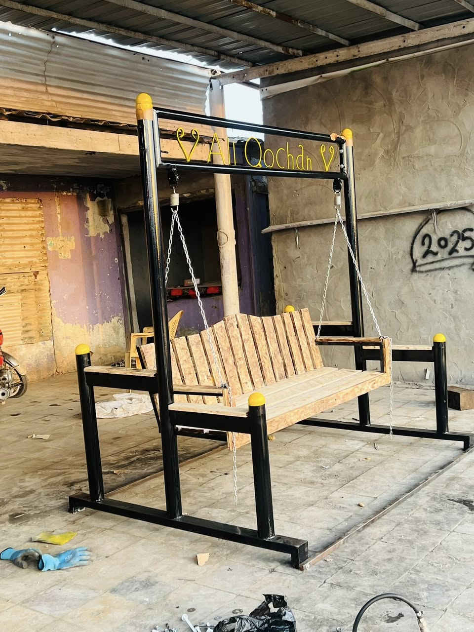 السلام عليكم
مرجوحه تفصال شغل درجه اولى مشتغله بيدي 
قويه ومرتبه كلش 
تتفصخ ٣قطع براغي مو لحيم

ارتفاعه ٢ متر
العرض٢ متر
المقعد ١٧٠
شوفه زين كدامك   والشراي يراسلني 
مو شراي اعبر كبل 💔


**إذا كنت صاحب هذا الإعلان وتريد حذفه لأي سبب، رجاءا أرسل رسالة إلى الدعم الفني**