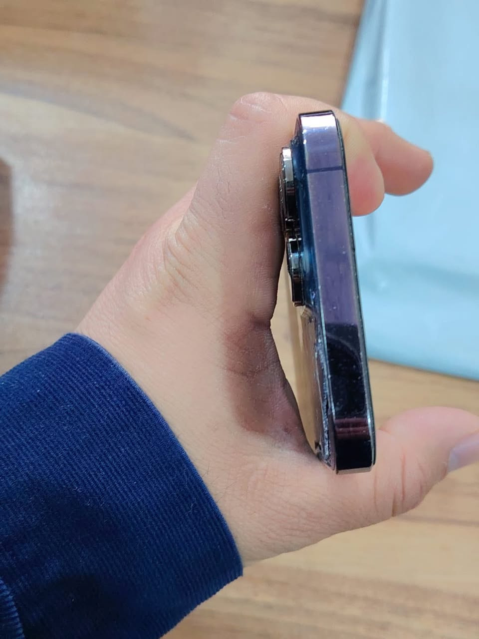 السلام عليكم ايفون 14برو ماكس. ذاكره 256 مادخل تصليح فقط ظهر مكسور
ب800الف


**إذا كنت صاحب هذا الإعلان وتريد حذفه لأي سبب، رجاءا أرسل رسالة إلى الدعم الفني**