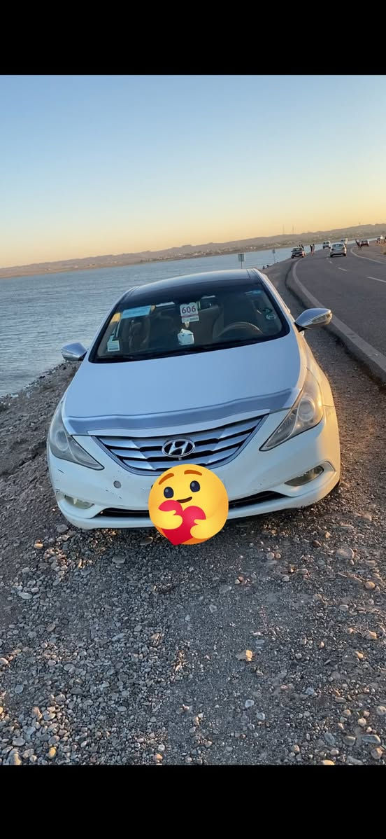 سوناتا موديل 11 خليجي
فول موصفات ماعده بصمه
رقم ديالى نكليزي بسمي
مكفوله كفاله عامه
محرك كير وضع شركه***********
