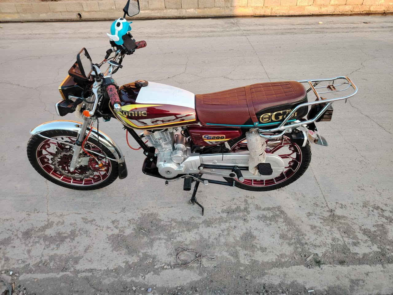 سلام عليكم  شباب دراجه سونك مبينه  كدام عينك شرط برغي  ما مفتوح سعره 775الف مكاني كركوك ***********
