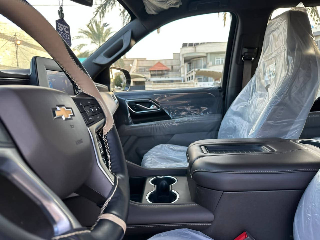 تاهو LS شركه منصور موديل 2024 
مكفوله كفاله عامه ماشيه 10الاف. 
مغلفه PPF اصلي سعره 25 ورقه ابو 
ضمان 10سنوات سياره كفاله عامه 
(بدون اي ملاحضه بدون اي ملاحضه) 
محرك كير واير بشرط مامفتوح 
سيارة حيل نظيفة كلشي عل بلاد جديد 
سنوية هزة كلشي جديد مدفوع لـ
باسمي السنوية بشرط تحويل وغرامـة
سيارة مابيـها دينار مصرف كامل من كل نواحي

 العنوان بغداد السيديه 
رقم صاحب سيارة ***********
