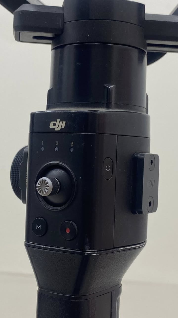 رونن s للبيع بسعر مناسب مكاني كركوك و اكو توصيل السعر بالخاص


**إذا كنت صاحب هذا الإعلان وتريد حذفه لأي سبب، رجاءا أرسل رسالة إلى الدعم الفني**