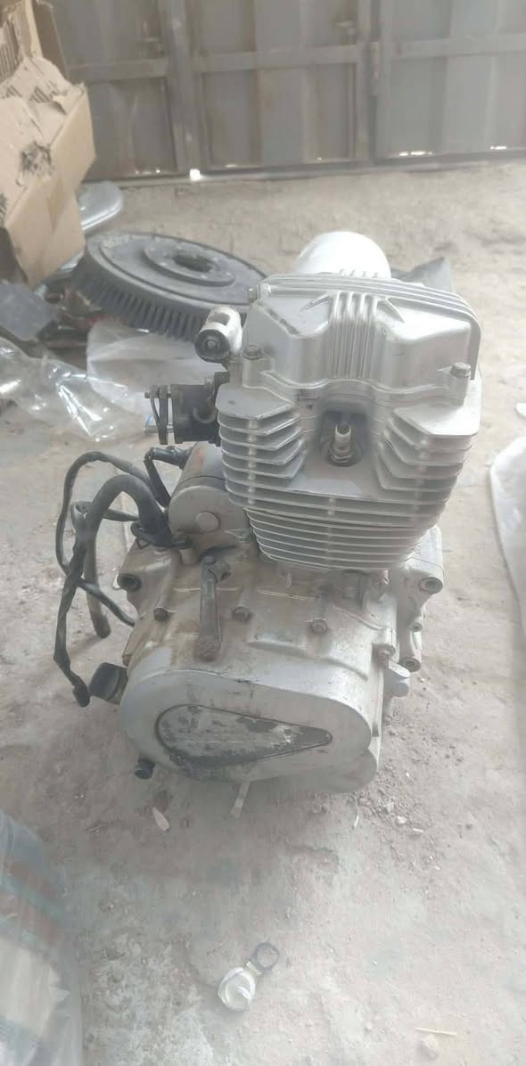 مكينه ستوته 24 نضيفه ب75 وبيه مجال بسيط
رقم ***********
