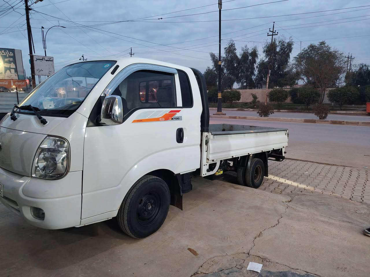 كيا حمل 2011
بدون صبغ بدون ضرر
محرك كير شرط
تبريد تدفئه
صدر تايرات كلو جديد
رقم صلاح الدين دولي
شرط التحويل 
السعر 105 وبيها مجال
للاستفسار اكثر الاتصال بالرقم
***********
