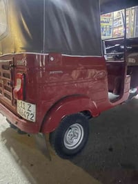 تكتك للبيع موديل 19شهر 1ما مضلع  رقم مكان بغداد جسر ديالى 07737172802