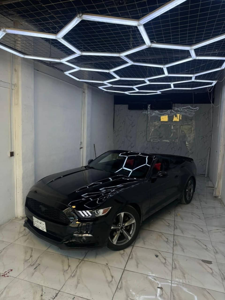 السلام عليكم 🙏🙏

موستانك للبيع 2016 ايكو بوست للبيع👇

فول مواصفات فئه بريميوم 1/1 
حادثها موضح كدامك …

بيها مكانات صبغ اليع حزام حتى لاتعبك …
مكانها بغداد حي جهاد 
السعر 130 
للاستفسار ***********
