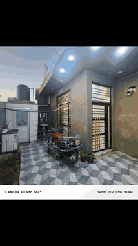 بيت في حي الحكيم  نزلت  زرزر قريب على المدرسه مكون من غرفتين وصاله ومطبخ واستقبال وهول صحيات داخليه و خارجيه مساحه 215 سعر 70 وبيه مجال ***********
