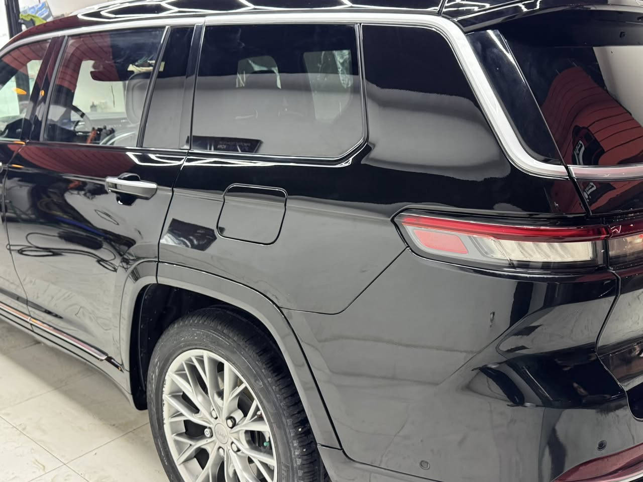 جيب سومت للبيع 2023 السيارة ماناقصها شي صور الحادثة موجودة بالصور *********** واتساب فقط
