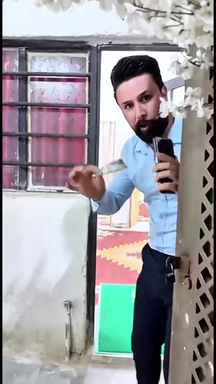 🔥مجمع سكني كامل بربع دينار فقط؟!
تريد تعرف شلون تحقق الحلم شاهد الفديو 😳🏡

🎥 تصوير: محمد البديري
🎙️ تقديم: أحمد الموسوي


**إذا كنت صاحب هذا الإعلان وتريد حذفه لأي سبب، رجاءا أرسل رسالة إلى الدعم الفني**