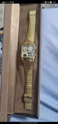 ساعة • استخدام بسيط • بالعلبة الأصلية