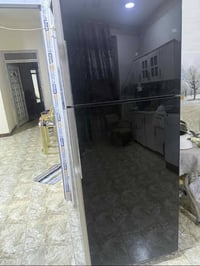 ثلاجة • أجهزة منزلية