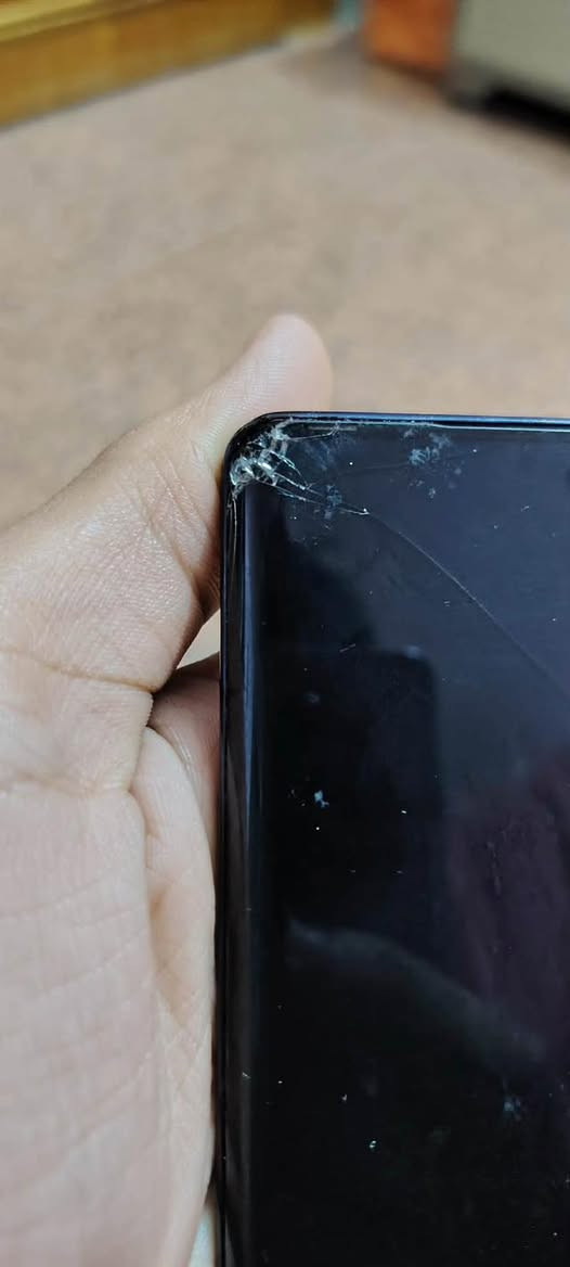 سلام عليكم انفنكس نوت ٤٠ برو ذاكرة ٢٥٦ رام ١٢+١٢ جهاز نضيف مال بيت لا مفتوح ولا ابد مكفول فقط بيه فطور بشاشه ما ماثرات نهائيا كاميرته كلش حلوه ملحقات جهاز موجوده  جهاز للمراوس ايفون شعندك نزل أو بيع


**إذا كنت صاحب هذا الإعلان وتريد حذفه لأي سبب، رجاءا أرسل رسالة إلى الدعم الفني**