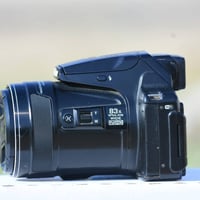Nikon P900  Zoom 83X  شەحن و 2 پاتری لەگەڵە  230$  07508758983