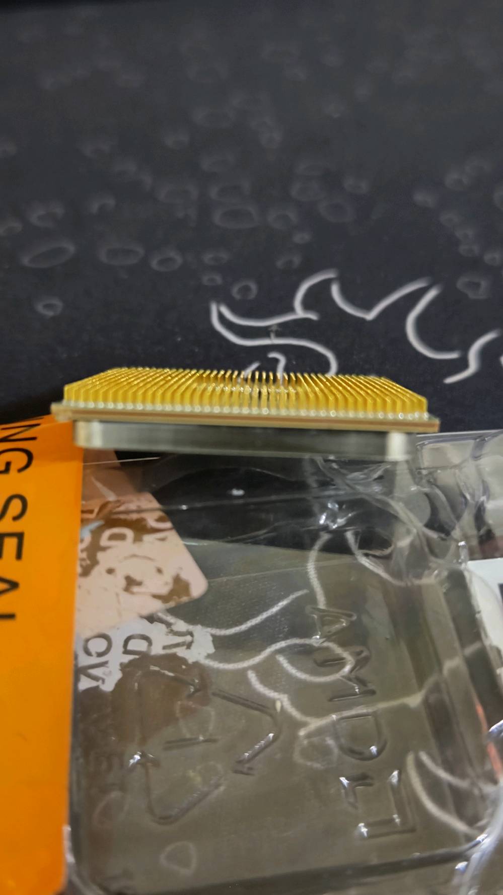 لا يوجد توصيل مكاني السعدون ببغداد 
معالج r5 5500 ب80 الف بي مجال توصيل ما عندي 
مستخدم 4 اشهر فقط 
وياه مبرد الستوك ! 
لا يوجد توصيل 
السبب:
حولت للam5