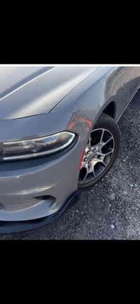 جارجر للبيع موديل ٢٠١٧امريكي بدون حادث صور للسنوية مرفقة دعاميات صبغ ب...