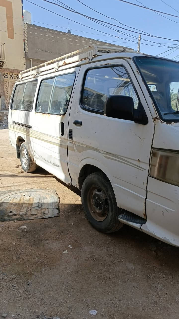 سلام عليكم
سيارة فتون موديل ٢٠٠٧ خط عسكري كبل بيه نواقص بسيطه أريد امراوس بسياره


**إذا كنت صاحب هذا الإعلان وتريد حذفه لأي سبب، رجاءا أرسل رسالة إلى الدعم الفني**