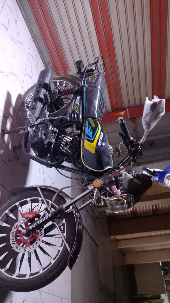 يراني سونك مديل 26 جديدة 5كيرسوبر٢٠٠
مكان بغداد  للاستفسار ***********
