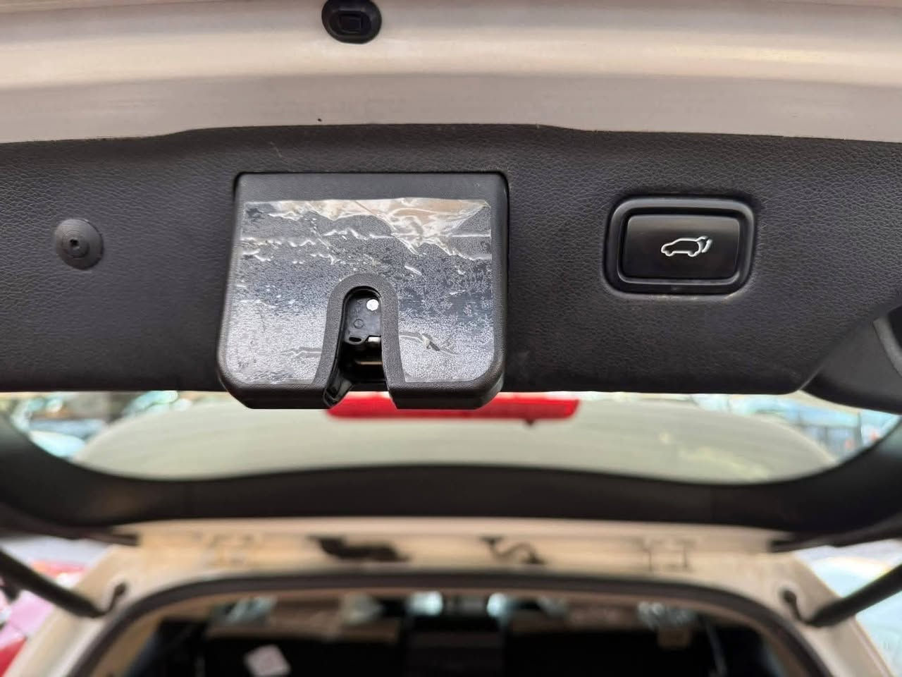 السلام عليكم
للبيع كيا سورنتو 2019
خليجي  
 
فول الفول 
مواصفاتها معروفه 
بصمه
كشنات اماميه كهرباء
فورويل
انظمه قياده اربعه
كشنات جلد  عليهن شعار جي تي لاين
جنطه كهرباء
3قطع تبريد
كشنات امامي خلفي تبريد
مري شفط
اشاره بل مري
شاحن وايرليس 
 سايد بريك بصمه.  وبعد بيها هواي مواصفات 
 
السياره نظيفه بمعنا الكلمه احلا من الصور بهواي. 
مكان السياره السماوة 
رقم صاحب  السيارة ***********  مكلف بل نشر
