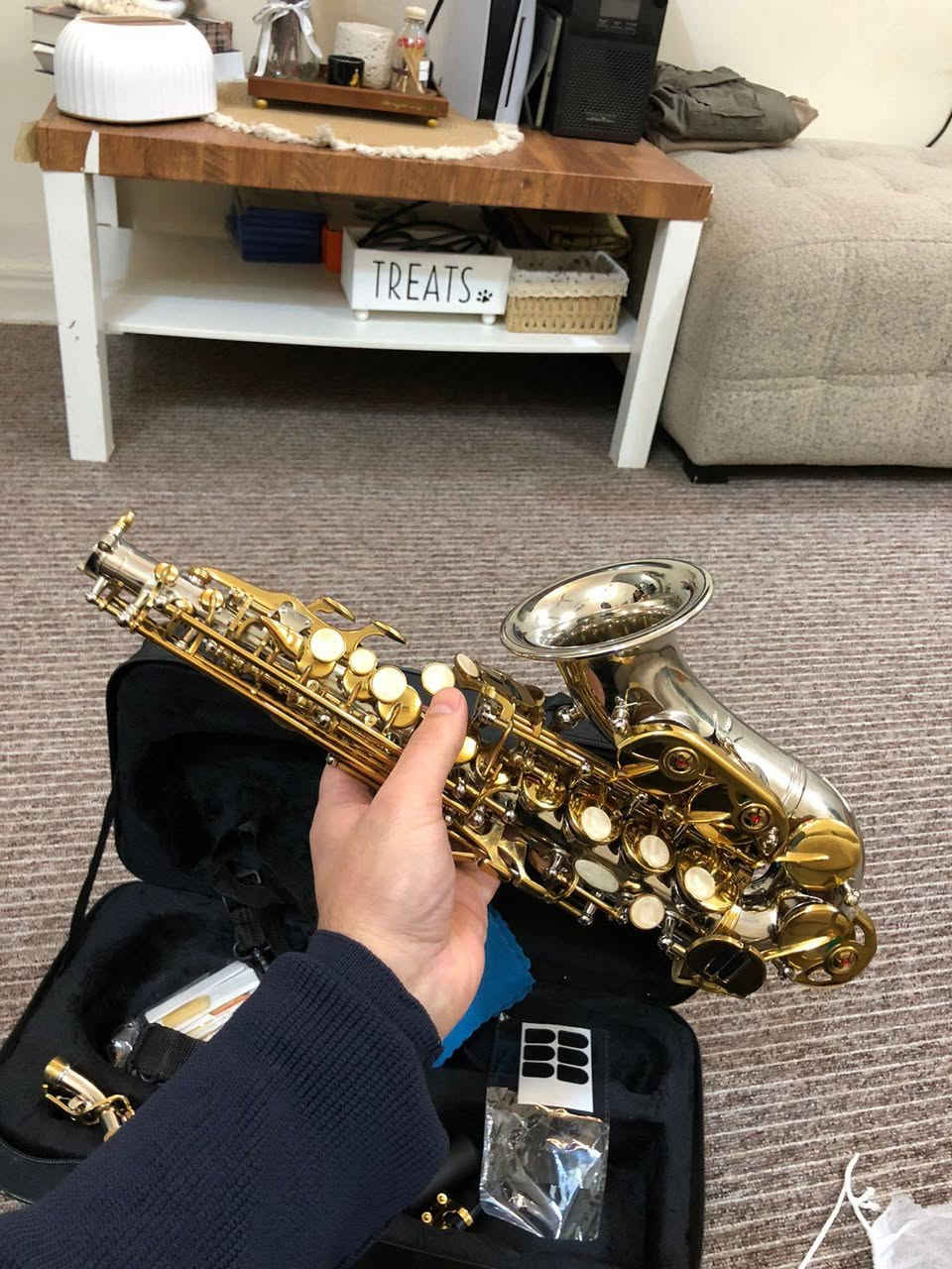 للحجر واتساب  ***********  فقط
