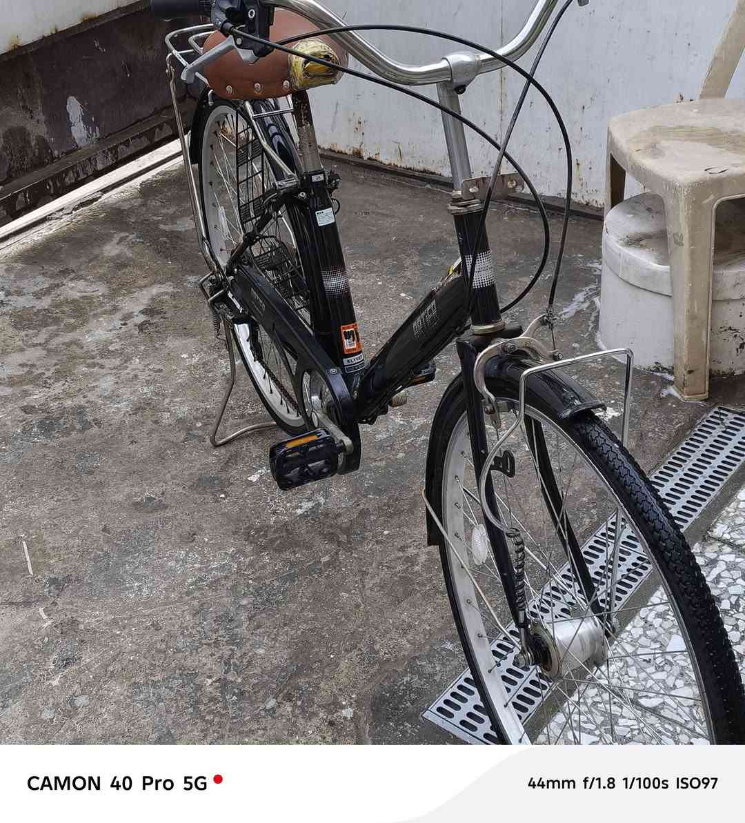 يا الله سلام عليكم بايسكل ياباني مال رمبه للبيع العنوان بغداد البلديات بايسكل عقرب 6نمر وحساس تايراته جوابته جدد كشن طبي نضيف 100/100  السعر اتصل على الرقم وتئمر امر ***********متواجد واتساب  وبيكم خير ودللو
