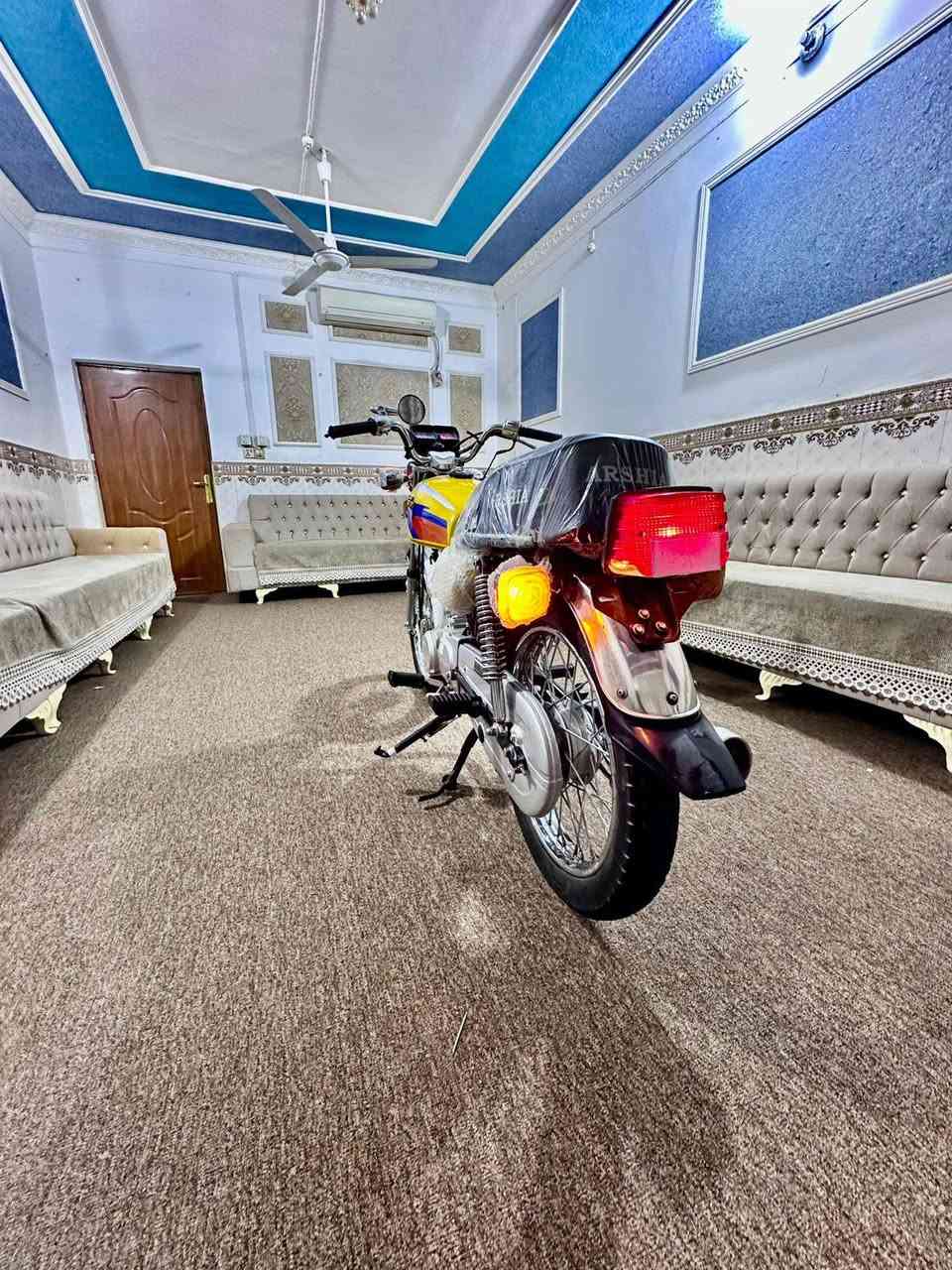 دراجه للبيع اوراق سكنر موديل 2025/السعر /650/وبيه مجال 
الرقم واتساب /
***********
***********/
