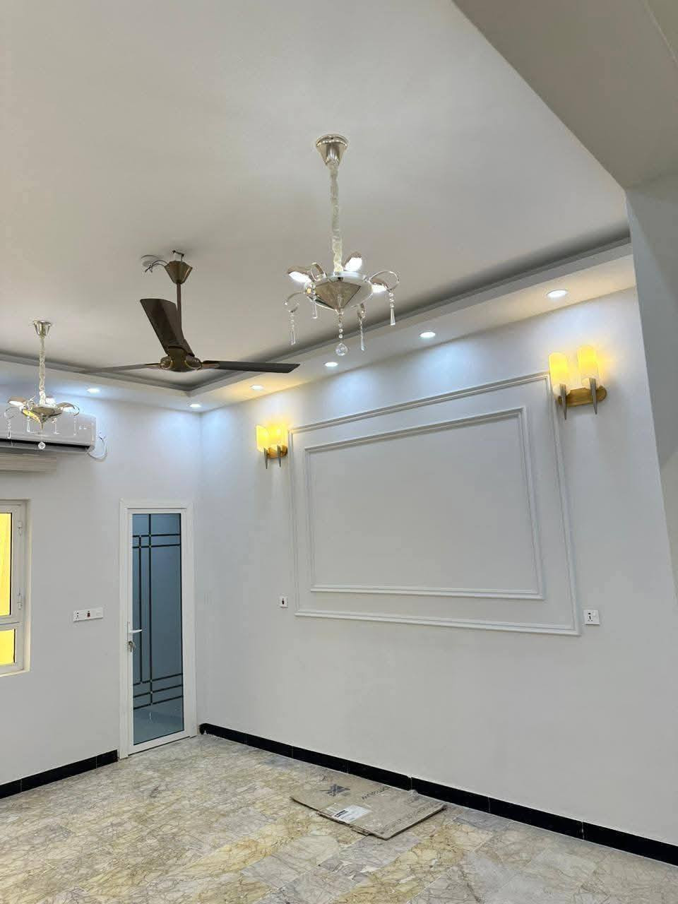 العنوان ديالى بعقوبه🏘  بلنننقد 💸 والتقسسيط
صبغ الدور . كادر متخصص .كافه انواع الاصباغ والديكور🏠  صبغ داخلي وخارجي 
 . ورق جدران .جبس بورد. ديكورات عامه 
  تغليف الجدران (ورق جدران).(سقوف ثانويه) .( زجاجي). (سحبات)..(بديل الخشب والرخام )
مانع رطوبه بجوده عاليه للاسطح 
ديكورات عامه . اسعار مناسبه .
دقه في العمل . سرعه الانجاز . ⚒️⚒️
للتواصل مراسله الصفحه او الاتصال على الرقم التالي
***********
078‪54068212
اتصال + واتساب
@إشارة
