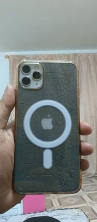 آيفون ١١ برو ماكس • كسر بالظهر • الكاظمية