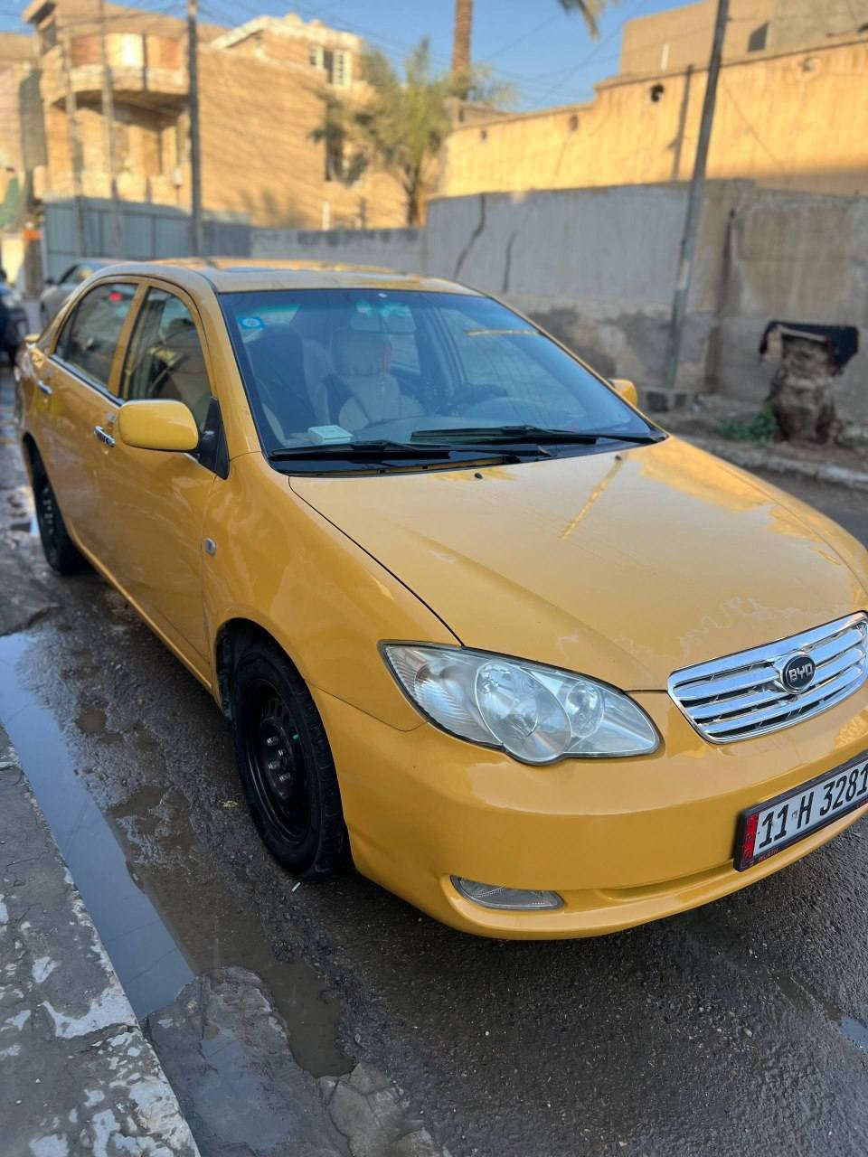 السلام عليكم بيواديf3 2013  سياره باسمي كير محرك تبريد هيئه غرامه مصفره
هزه جديده تحويل ثاني يوم
عنوان بياع شارع٢٠
سعر ٥٥ وبيه مجال
ممتواجد نت
***********
