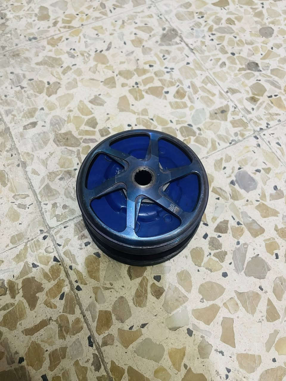 غراض سكنس جبلي البيع بفلس ونص شراي يتصل ***********
