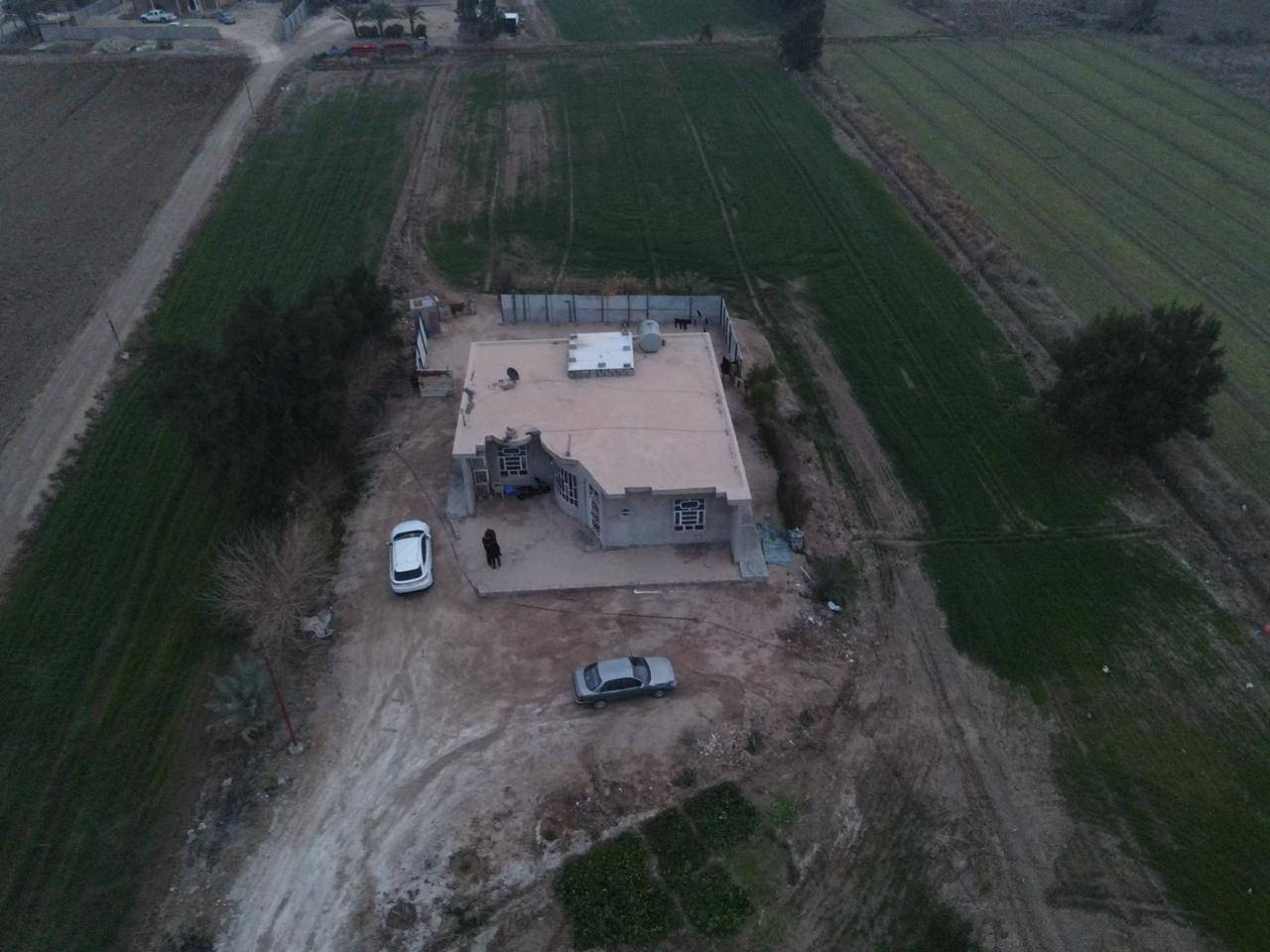 بيت للبيع مع ارض زراعيه
بيت مع ارض زراعيه قرب جسر العناز رابط بين بغداد و قضاء عامرية الصمود مساحة الأرض مع البيت  3  دونم  الأرض زراعيه  للمعلومات البيت يتكون من  غرفتين زائد مطبخ زائد استقبال 
تفاصيل أكثر طابو زراعي سند 25   الاستفسار على هذا الرقم  ***********
