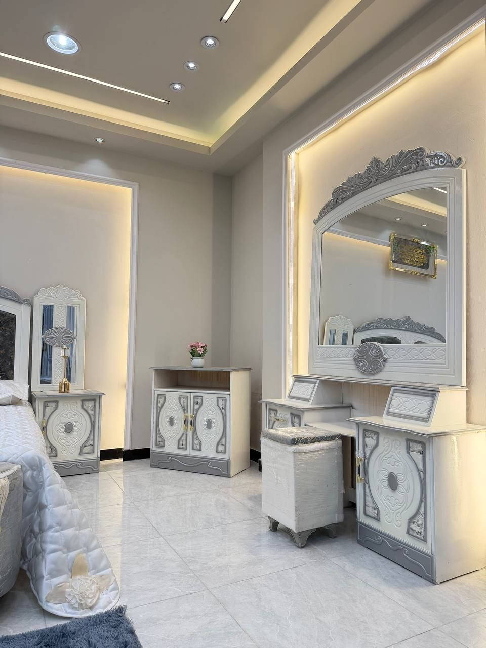 غرفة صاج عراقي تصميم تركي جاهز للحجز يوجد توصيل وشد جميع المحافضات استفسار خاص


**إذا كنت صاحب هذا الإعلان وتريد حذفه لأي سبب، رجاءا أرسل رسالة إلى الدعم الفني**