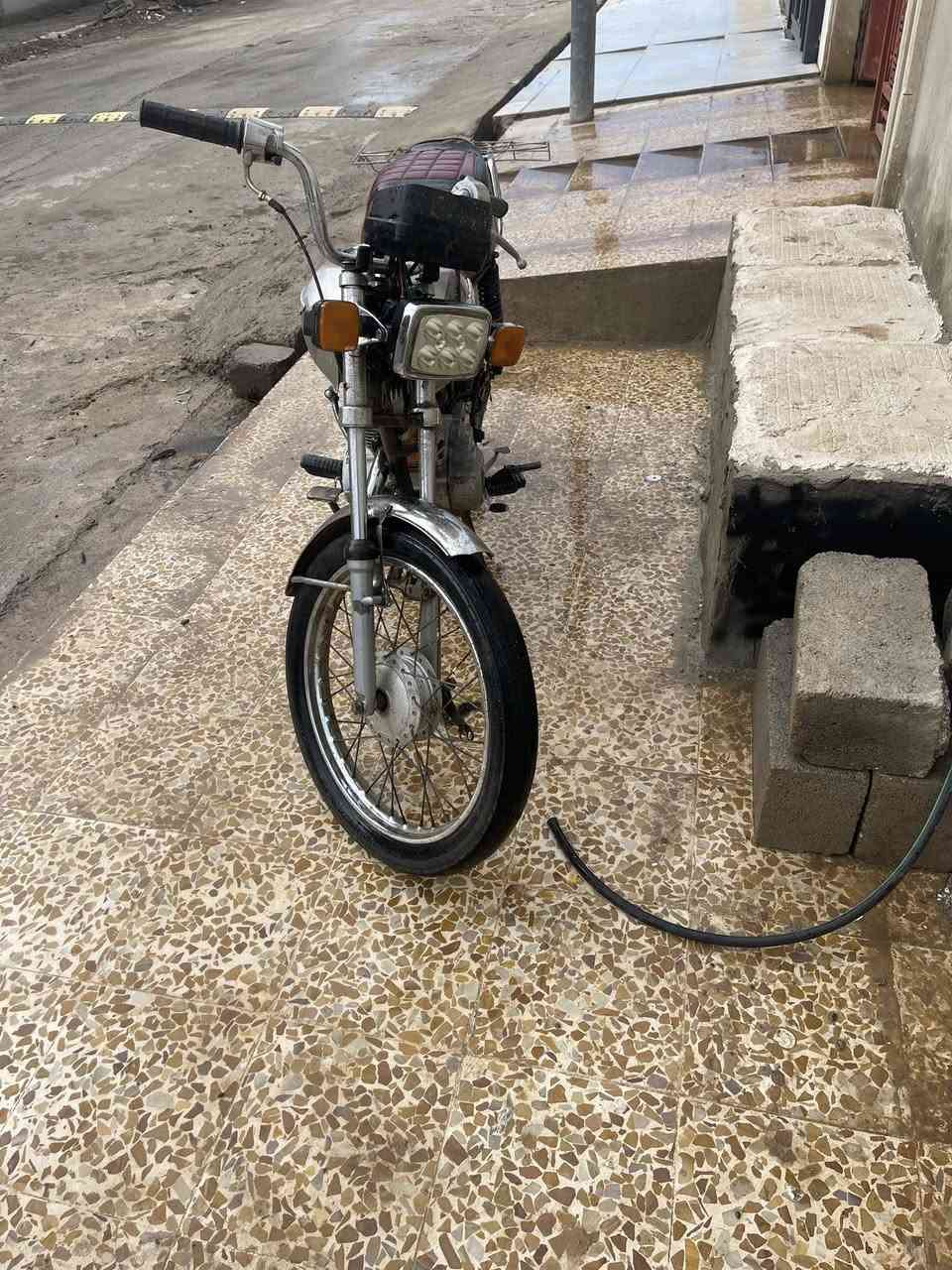 للبيع بارت 99999 السعر ١٧٥ و بي مجال للطيبين
