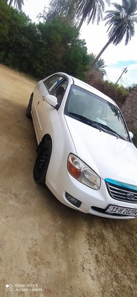 ٢٠٠٩ • محرك ١٦٠٠ • قطعتين