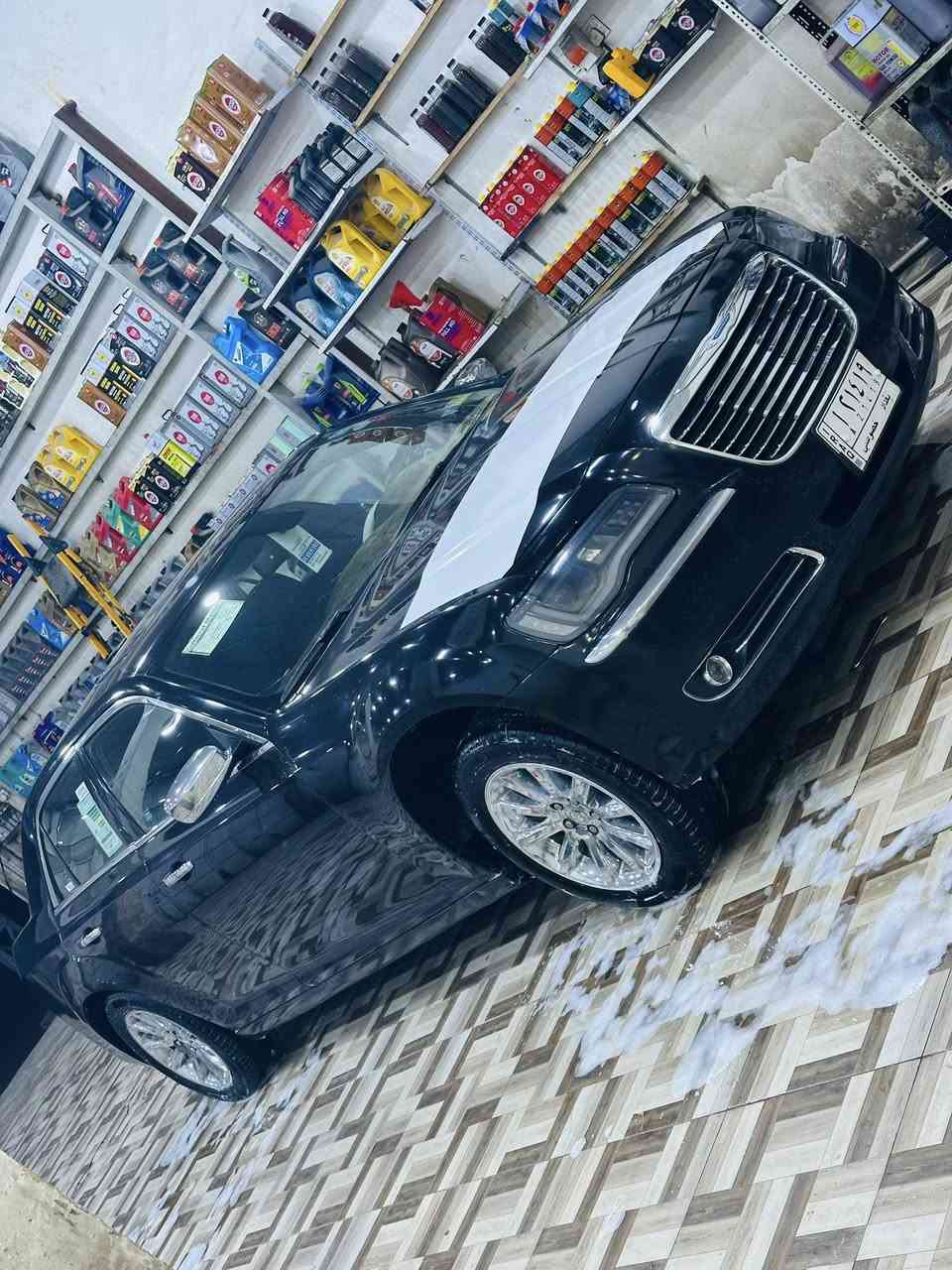 السلام عليكم فقط مراوس مديل ١١
بيهه رشات جلاتين اثر جراد بس 
***********
