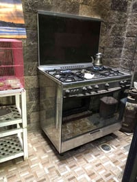 للبيع طباخ باب اول نضيف للاستفسار 07703448644 غير متواجد ع الفيس
