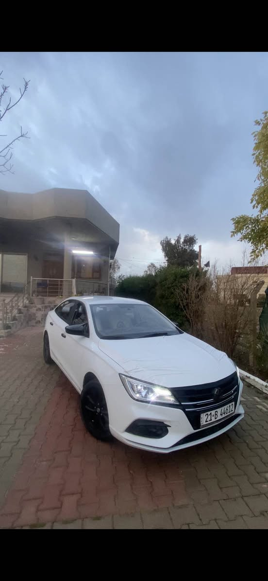 MG5 2024 a standard 
 ام جي 5 ٢٠٢٤ 

مواصفات استاندر 

سياره مرتبة من ناحية الكماليات 

زيرو مال أربيل

مرقم سليمانيه  جديد

بيها بطاقة بانزين 

ماشي ٢٤ الف كم

سياة مكفولة كفالة عامة فقط شبر بارد

عليه منظمومة زينون اصلي

سيارة على وضع الشركة 

مكاني كركوك 

*********** كركوك, العراق
