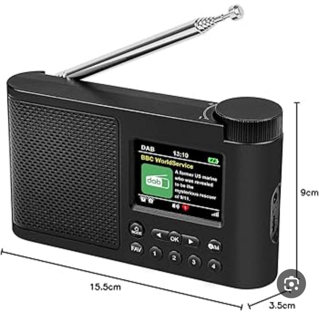 ✨ راديو رقمي محمول
🔹 يدعم DAB/DAB+ و FM مع خاصية RDS
🔹 اتصال بلوتوث 5.0 لتشغيل الموسيقى لاسلكياً
🔹 شاشة ملوّنة 2.4 إنش لعرض القنوات والمعلومات
🔹 بطارية ليثيوم 2200mAh قابلة للشحن عبر USB 🔋
⏱️ تشغيل حتى 12 ساعة – شحن كامل خلال ساعتين ونصف
🔹 إمكانية تخزين حتى 40 محطة (20 DAB + 20 FM)
🔹 منبّهان مستقلّان + مؤقّت نوم للنوم على صوت هادئ
🔹 مخرج سماعات 3.5mm 🎧
🔹 حجم صغير ووزن خفيف – مثالي للرحلات والاستخدام اليومي
---
✅ مميزاته:
صوت رقمي واضح ونقي
تصميم أنيق وسهل الحمل
بطارية تدوم لساعات طويلة
مناسب للسفر والمنزل والعمل


**إذا كنت صاحب هذا الإعلان وتريد حذفه لأي سبب، رجاءا أرسل رسالة إلى الدعم الفني**