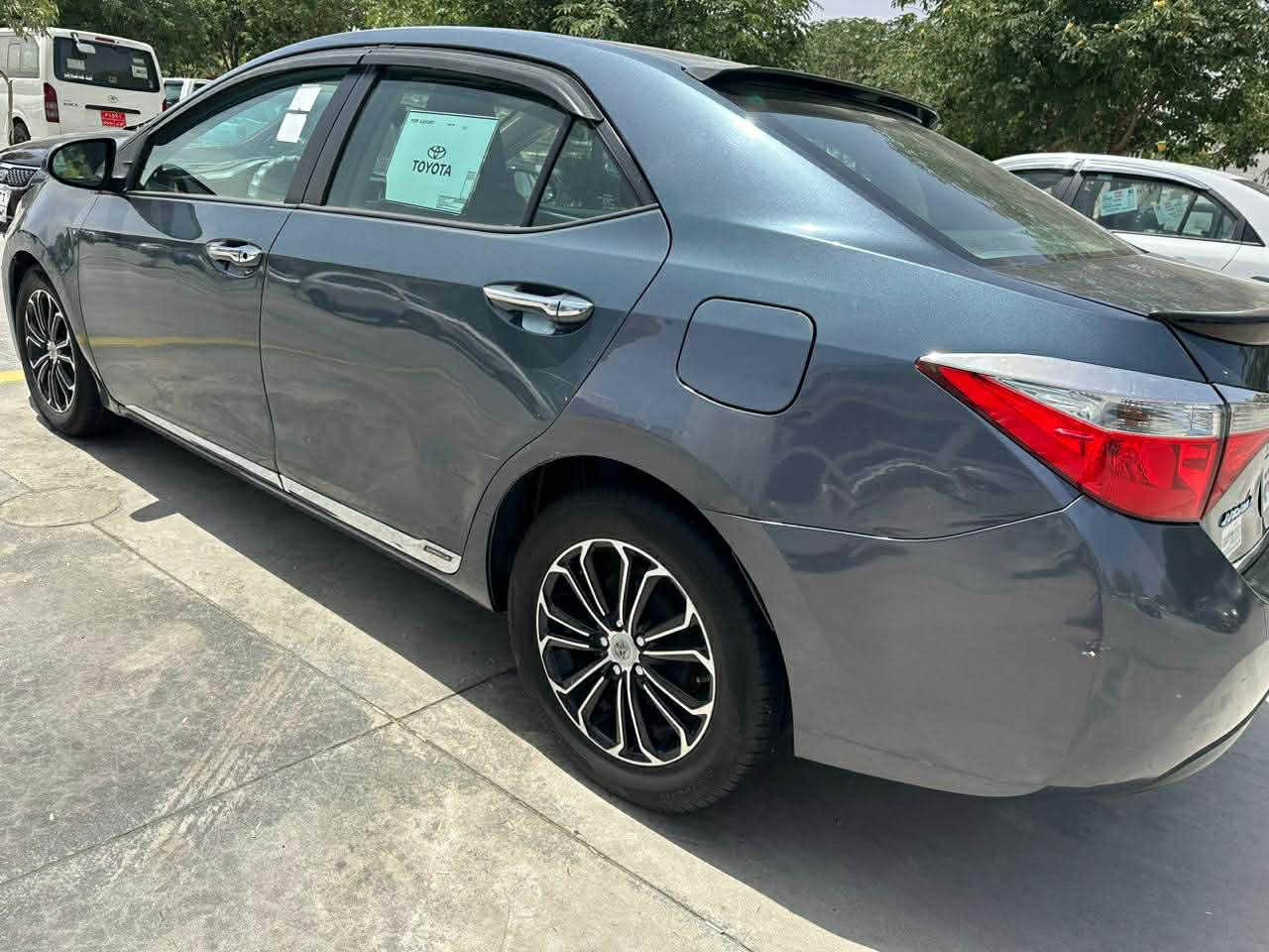 كورلا موديل 2016 وارد كندي
رقم سليمانيه بسمي ماشيه 200 الف 4 قطع صبغ جاملغ جهة سايق وبابين وجاملغ خلفي جهة سايق   بدون دواخل سيارة جاهزة السعر 122
تواصل واتساب ***********
