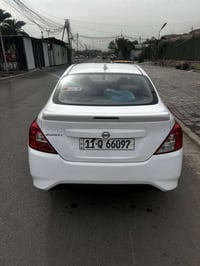 نيسان سني هندي موديل 24   السيارة ماشية 26 الف مكفولة كفالة عامة  السي...