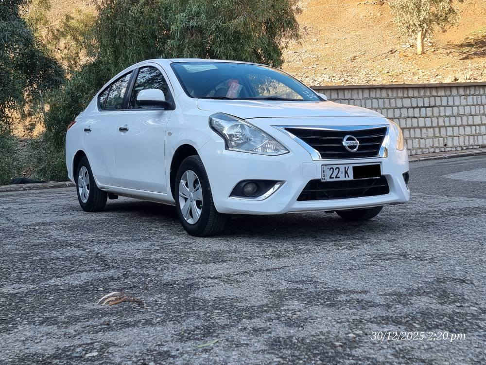 نیسان سەنی 2019  
دەبڵ گێچ 
دەسک نیکڵ 
سەیارەکە زۆر جاهیزە 
هیچ مەسرەفێکی تێدانیە 
ڕەقەم هەولێر 
تبرید سارد و گەرم بەشەرت 
کارەبایی کامل مەزبووتە 
تەنها ساردی هەیە بێ بۆیاخ 
گێر و مەکیەنەی بەشەرت نەکراوەتەوە 
هیچ کێشەیەکی تێدا نییە
بەناوکردن و غرامە بە شەرت
ژمارەی  خاوەن ئۆتۆمۆبیل 
***********
*********** كويسينجاك, أربيل
