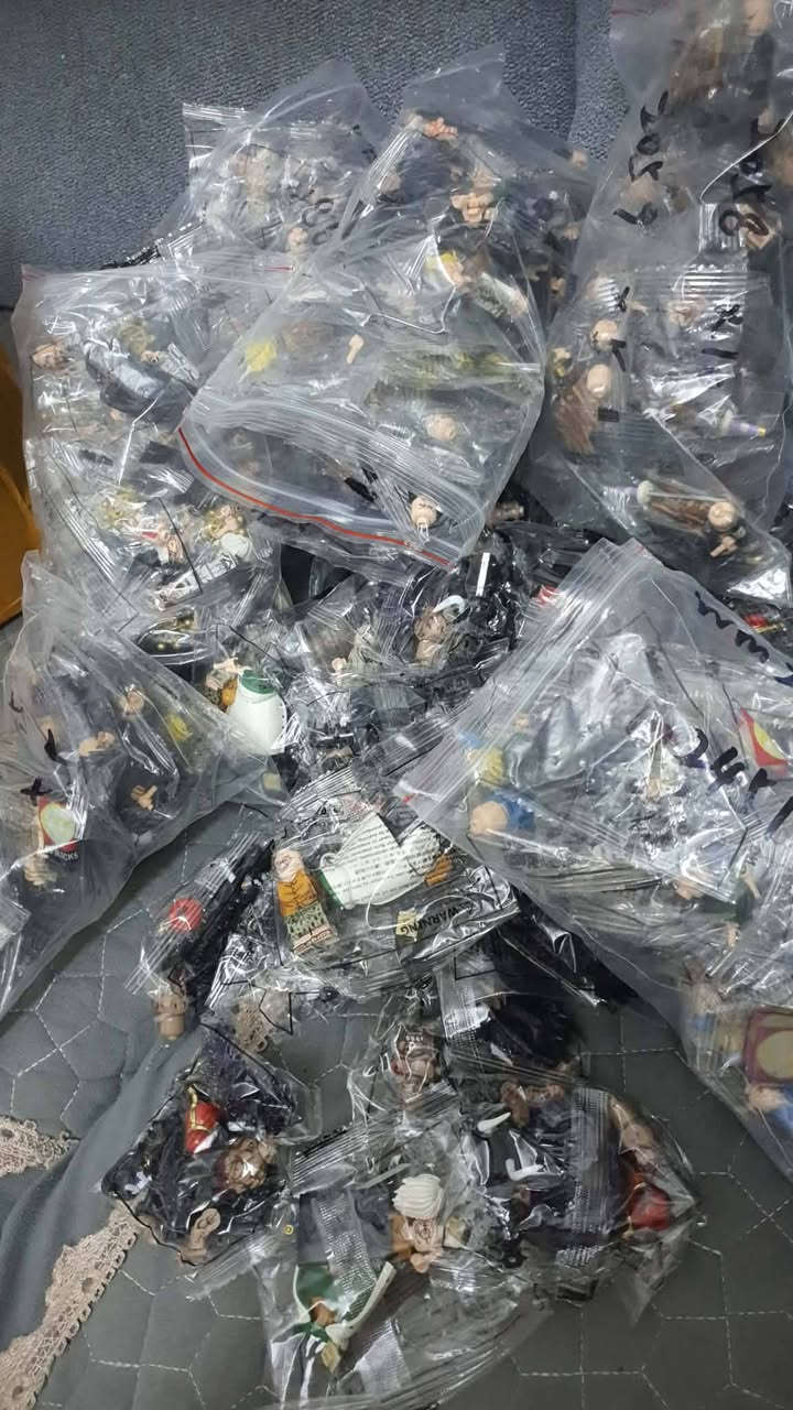 مجسمات صغيرة بناء البيت 200قطعة


**إذا كنت صاحب هذا الإعلان وتريد حذفه لأي سبب، رجاءا أرسل رسالة إلى الدعم الفني**