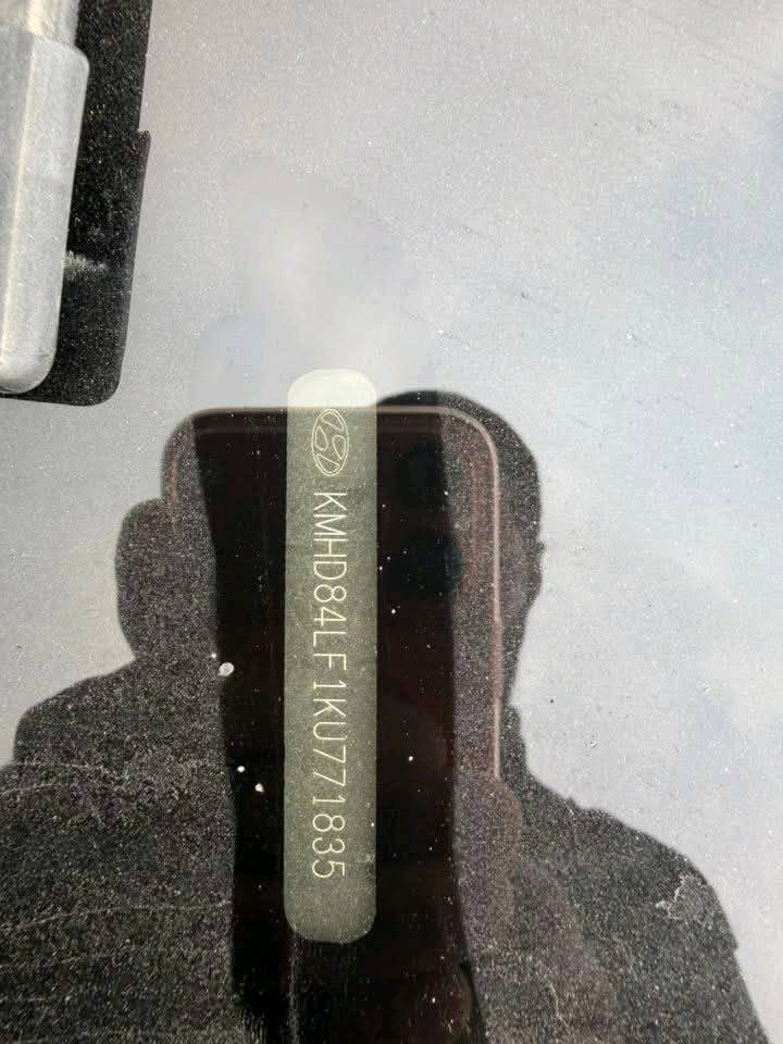 النترا 2019 امريكي فول مواصفات بصمه وسلايد روف مكينه 2000 مبدله قبل شهرين بعدها جديده محوره غاز كيرها AT المرغوب حداديه زينه ضربتها بجم رقمها واسط بأسمي مصفره هيئة وغرامات جاهزه للمداور مكانها كربلاء السعر 135بيه مجال بسيط

***********