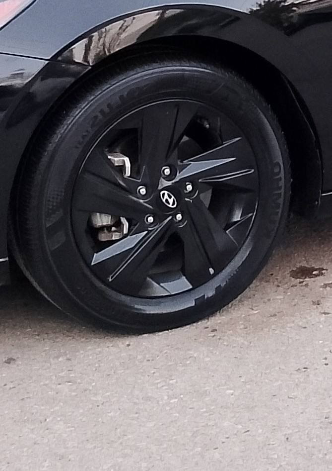 السلام عليكم للبيع النترا 2023 أمريكي   باسمي  سياره جاهزه من كل نواحي جديده بمعنى الكلمه حادثها بنيد صبغ فقط سونارها موجود  ماشيه 36 رقم  سليمانية باسمي تريد تحويل تريد وكاله
المواصفات : 
محرك 2000 دوش 🚀
رادار امامي 
 

شاشه كبيره 
كامره دواره 
اوتو ستوب 
تحديد مسار 
قياده ذاتيه 
توقف ذاتي 
تنبيه عند مغادره المسار 
كروس سرعه 
حساسات 360 درجه 
وضعيات قياده 
بصمه تشغيل عن بعد سياره بعد بيها مواصفات خير من الله 
سعر 145
مكانها سليمانية 
***********
***********
