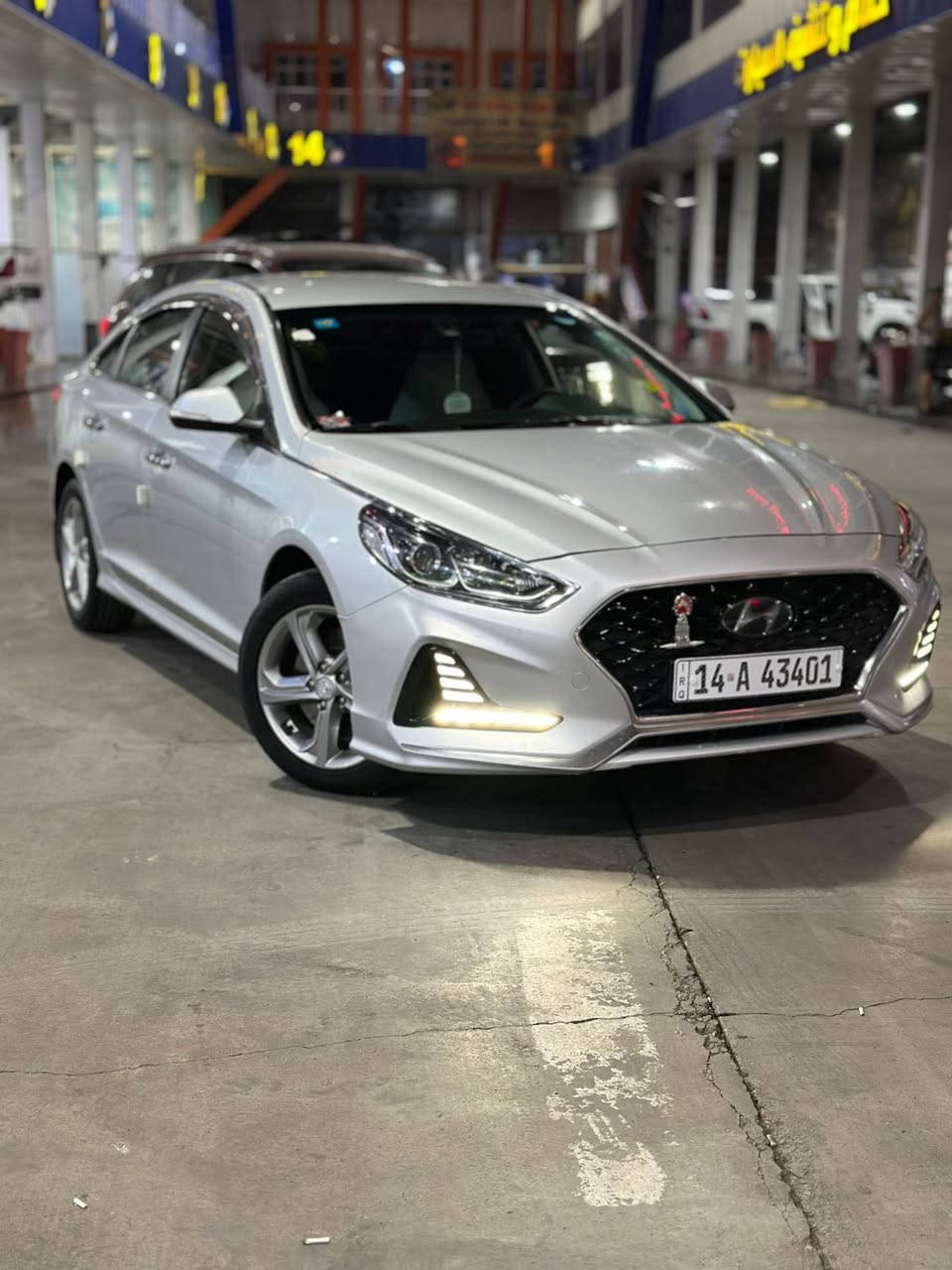 سلام عليكم 
البيع سوناته  مديل 2022 كفاله عامه 
وارد كوري بانزين 
فول مواصفات عده البصمه 
بصره بسمي 
***********
السعر 185
