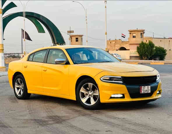 جارجر 2018 SXT اصل وفصل 
جاهزة مجهزة من كلشي بالعافيه ع الي ياخذها
كير مكينة حداديه كفاله بالكارتون
مروحة جديدة
تخم تاير جديد
عربانه جديده
عدسات ام 400 الف 
وحواجب جدد شرط لايت نهار
كشن حضن جلد مطعم
السيارة احلا من الصور ومعروفة
هيئة وبحث وغرامات كلها مصفره
خطها سماوة بغداد
رقمها مثنى 
ضربتها خفيفه 
لا عباره ولا مصلح شي جوه
مبدل قطعتين باب سايق وجاملغ
نفس اللون
وربع من البنيد 
سعرها 210 مجالها بسيط جداً
***********
