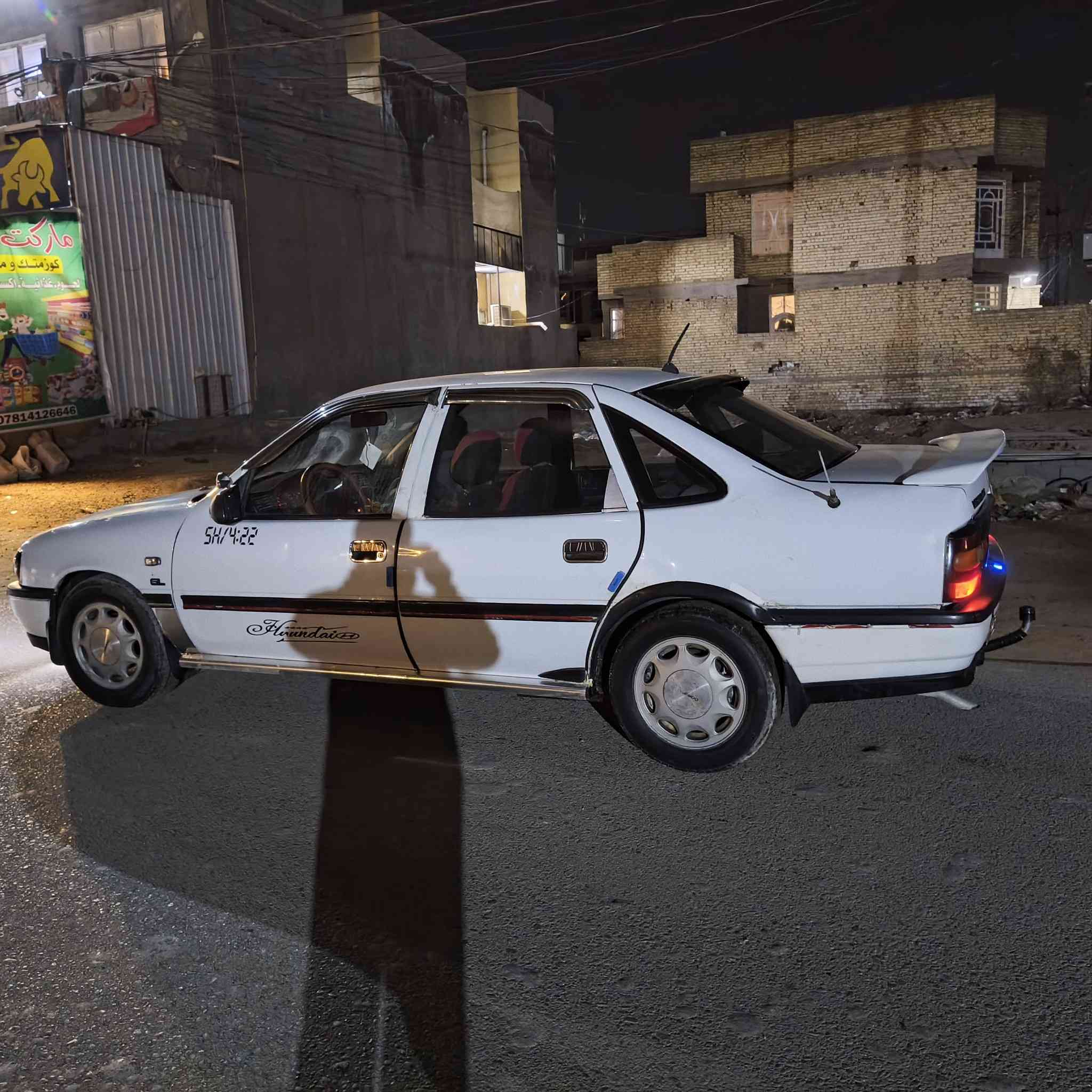 أوبل فكترا 91 دوش  محرك 2000 بلاديه ع شركه قطرة صبغ مابيها تجي وتشوف احله من الصور بيها بس النمرا الثالث تفلت شي قليل تخم تاير صدر امام خلفي لويات خلفية بل جيس السيارة جاهزه من كلشي شعره 35مكاني بغداد ابو غريب هاتف ***********
